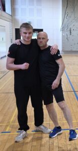 Screenshot_20250820_192025_Photos